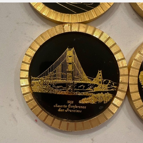 Vintage 1975 Awards Conference San Francisco Diamond Cut Embossed Coasters - Picture 2 of 7